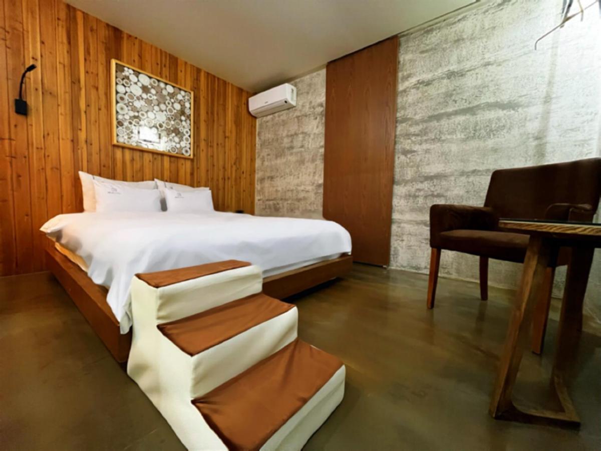 Jeonju Neue Hotel Екстер'єр фото