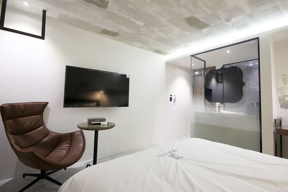 Jeonju Neue Hotel Екстер'єр фото