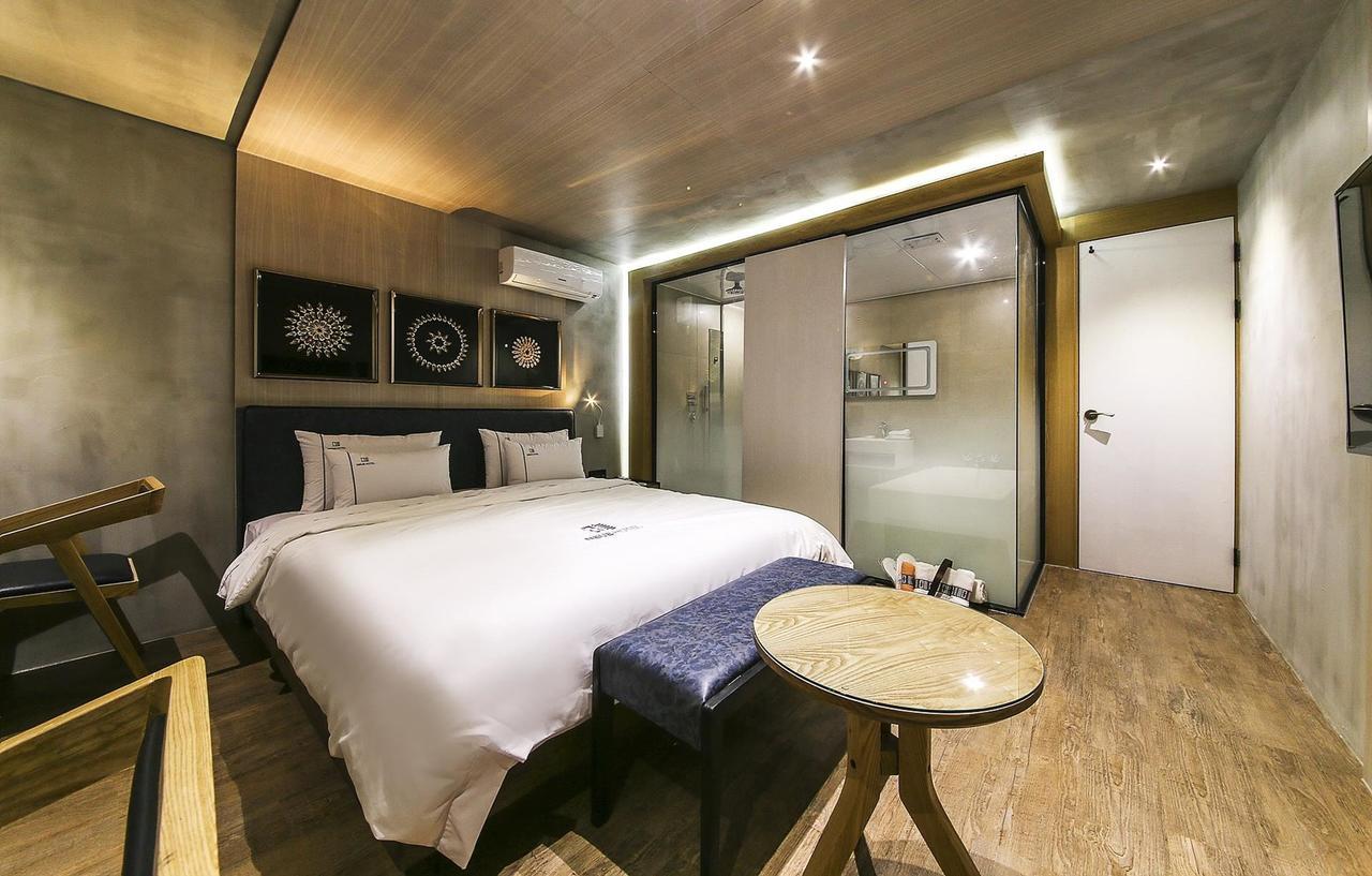 Jeonju Neue Hotel Екстер'єр фото