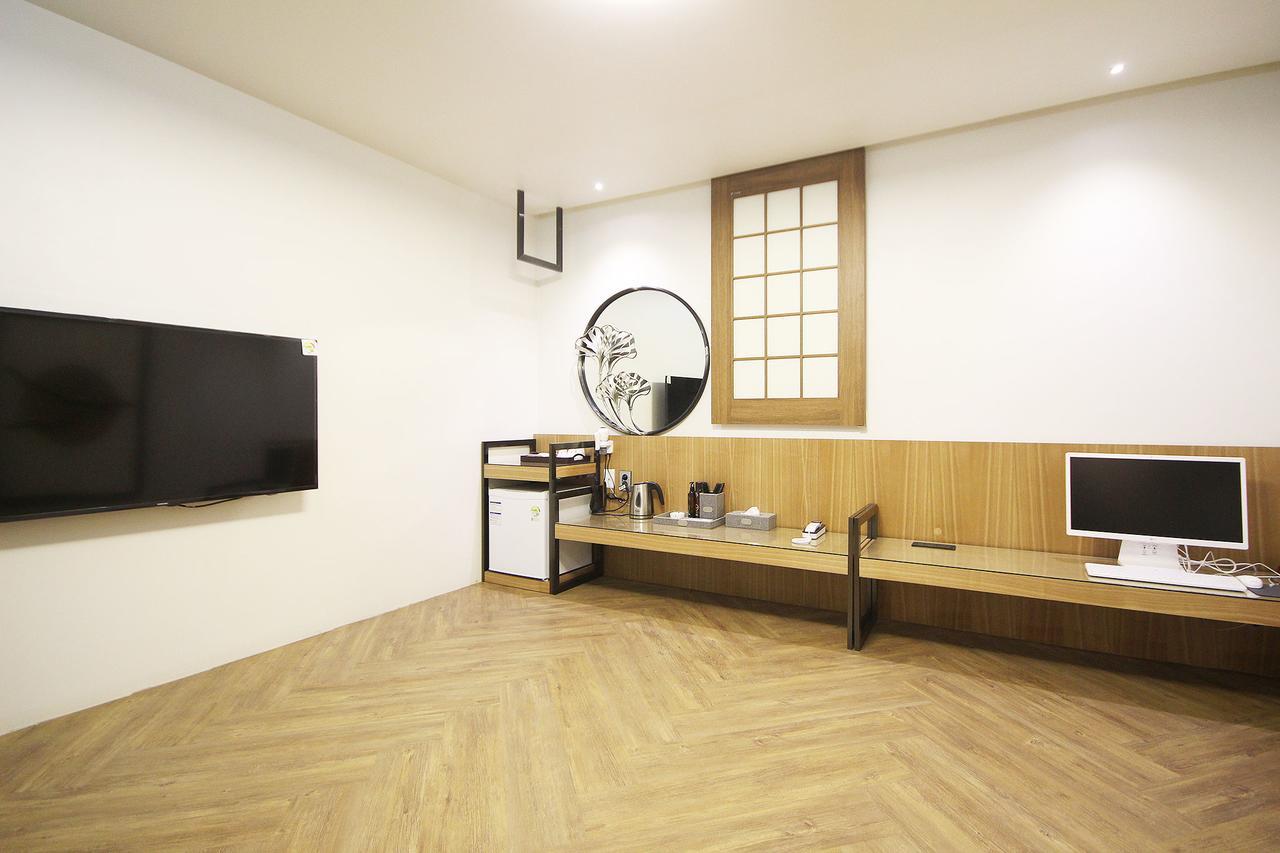 Jeonju Neue Hotel Екстер'єр фото