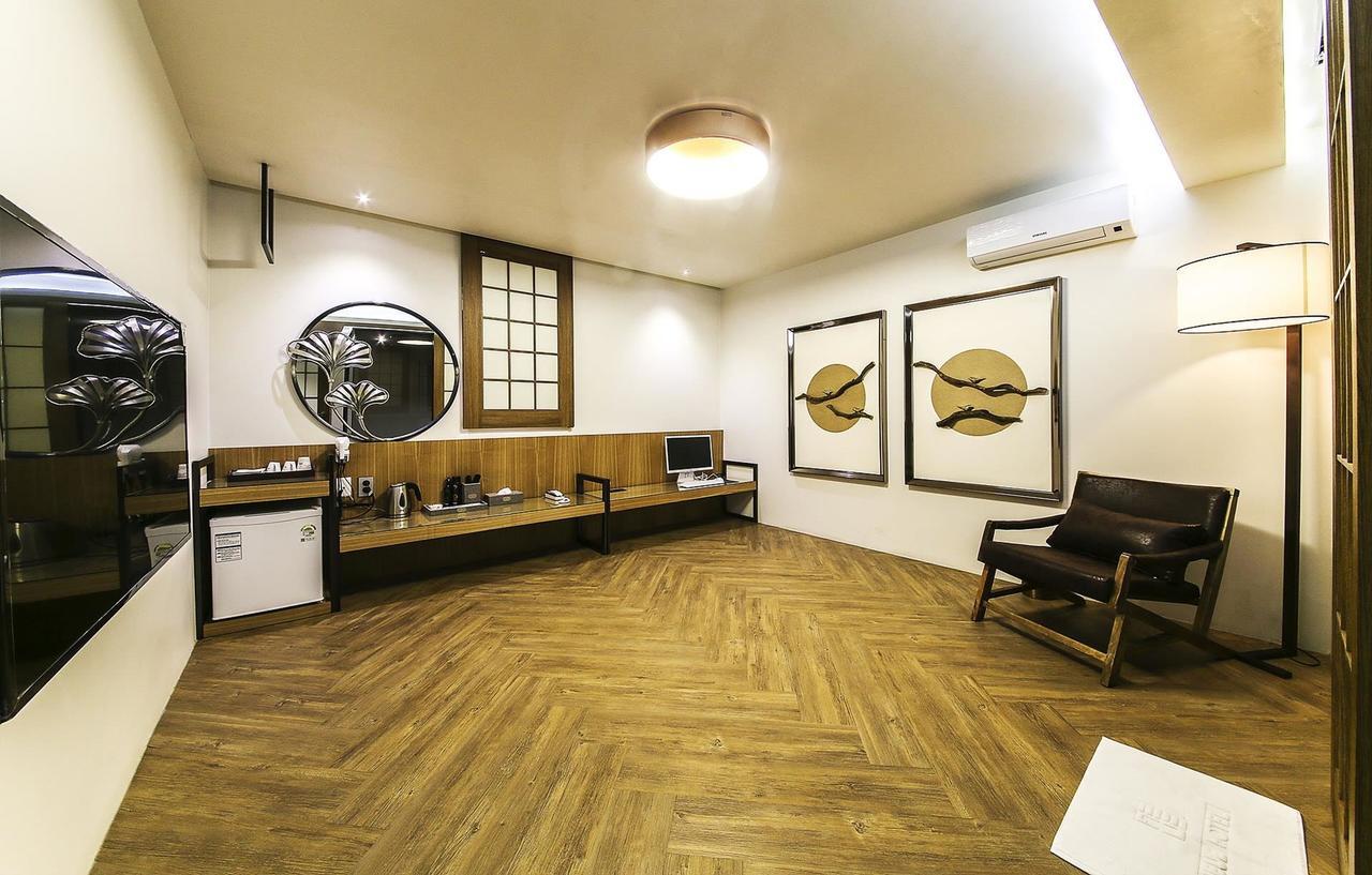 Jeonju Neue Hotel Екстер'єр фото